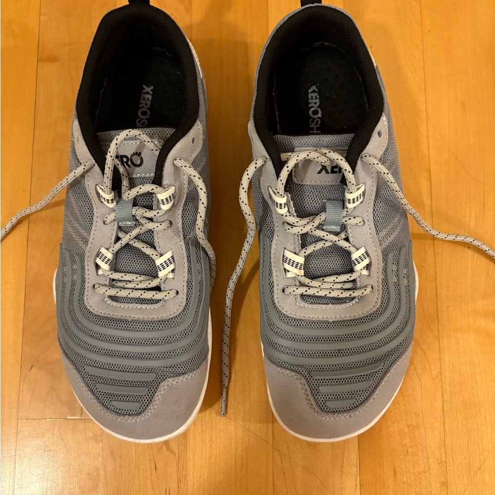 Women’s Xero Shoes 360 - size 9